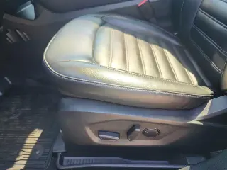 Ford Edge 2022 AWD SEL 4dr Crossover