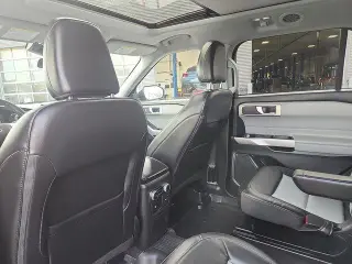 Ford Explorer 2023 AWD XLT 4dr SUV