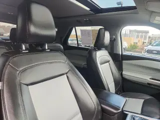 Ford Explorer 2023 AWD XLT 4dr SUV