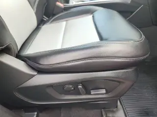 Ford Explorer 2023 AWD XLT 4dr SUV
