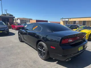 2014 Dodge Charger SE