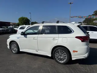 2019 Mitsubishi Outlander PHEV GT