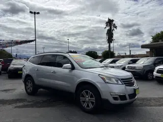 2017 Chevrolet Traverse LT