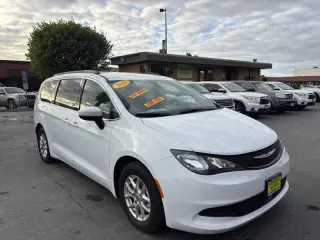 2021 Chrysler Voyager LXi