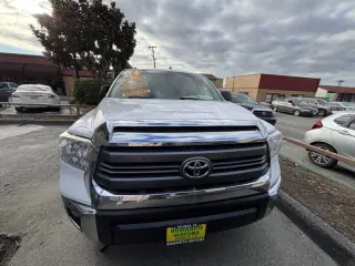 2014 Toyota Tundra SR