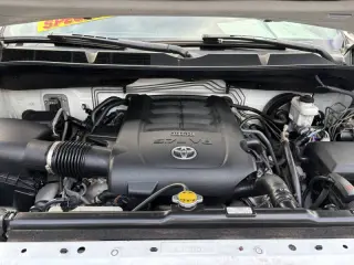 2014 Toyota Tundra SR