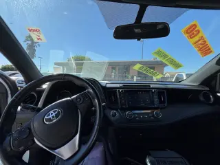 2016 Toyota RAV4 SE