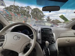 2008 Toyota Sienna CE 8-Passenger