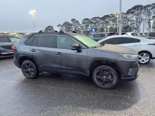 Toyota RAV4 Híbrido 2021 AWD XSE 4 puertas SUV