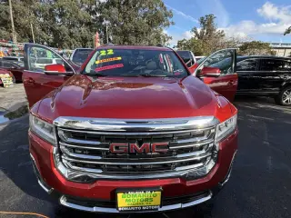 2022 GMC Acadia SLE