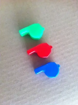 TROMPETAS, CORNETAS VUVUVUZELA