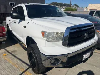 2013 Toyota Tundra Grade