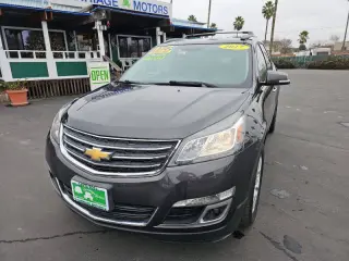 2017 Chevrolet Traverse LT