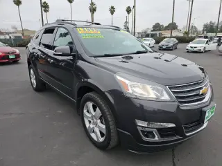 2017 Chevrolet Traverse LT