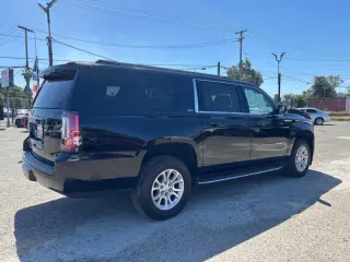 2017 GMC Yukon XL SLT