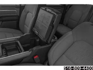 Ram 1500 2021 4x4 Big Horn 4dr Crew Cab 5.6 ft. SB Pickup