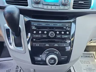 2011 Honda Odyssey EX-L w/DVD
