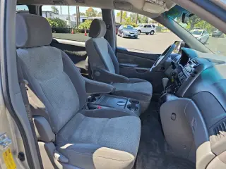 2008 Toyota Sienna LE 8-Passenger