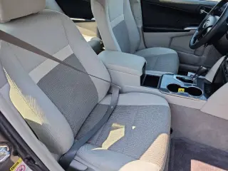 2012 Toyota Camry Hybrid LE