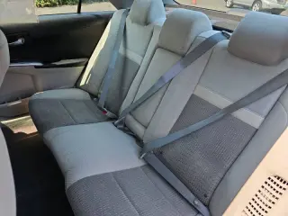 2012 Toyota Camry Hybrid LE