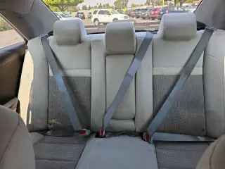 2012 Toyota Camry Hybrid LE