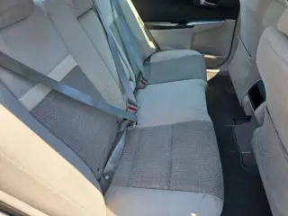 2012 Toyota Camry Hybrid LE