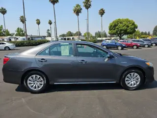 2012 Toyota Camry Hybrid LE