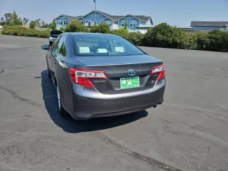 2012 Toyota Camry Hybrid LE