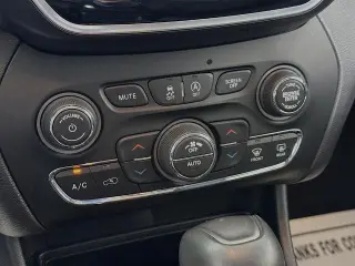 Jeep Cherokee 2019 Limited 4dr SUV