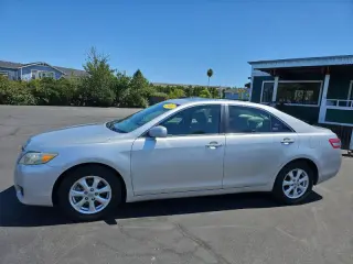 2011 Toyota Camry LE