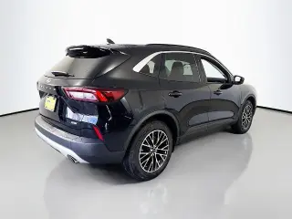 Ford Escape Plug-In Hybrid 2023 Base 4dr SUV