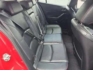 2015 Mazda MAZDA3 i Grand Touring