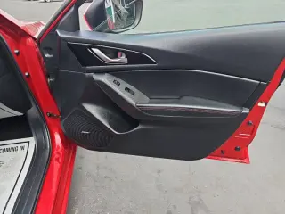 2015 Mazda MAZDA3 i Grand Touring