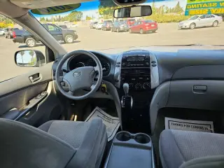 2010 Toyota Sienna LE 7-Passenger