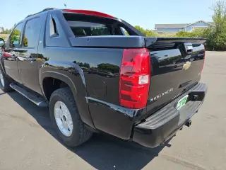 2011 Chevrolet Avalanche LT