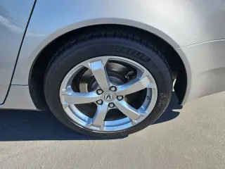 2010 Acura TL w/Tech w/18 In. Wheels