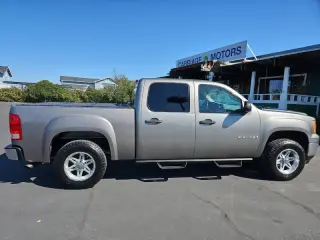 2009 GMC Sierra 1500 SL