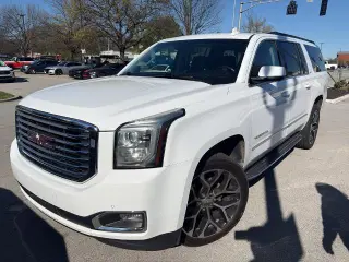 GMC Yukon XL 2019 4x4 SLT 4dr SUV