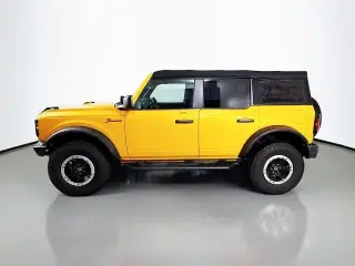 Ford Bronco 2022 4x4 Base Advanced 4dr SUV