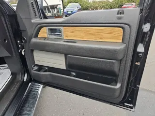 2011 Ford F-150 Lariat