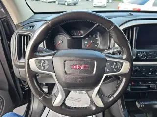 2017 GMC Canyon SLE