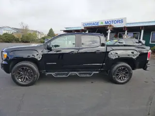 2017 GMC Canyon SLE