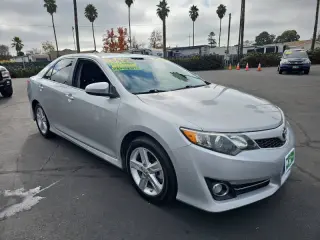 2014 Toyota Camry SE