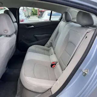 2017 Chevrolet Cruze LS Auto
