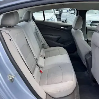 2017 Chevrolet Cruze LS Auto