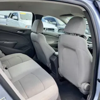 2017 Chevrolet Cruze LS Auto