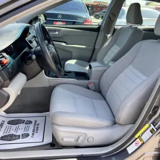 2017 Toyota Camry LE