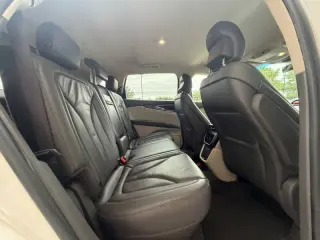 2019 Lincoln Nautilus Select
