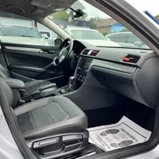 2015 Volkswagen Passat 1.8T Limited Edition