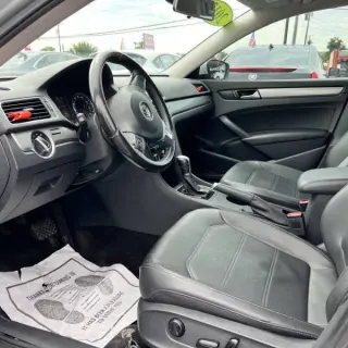2015 Volkswagen Passat 1.8T Limited Edition